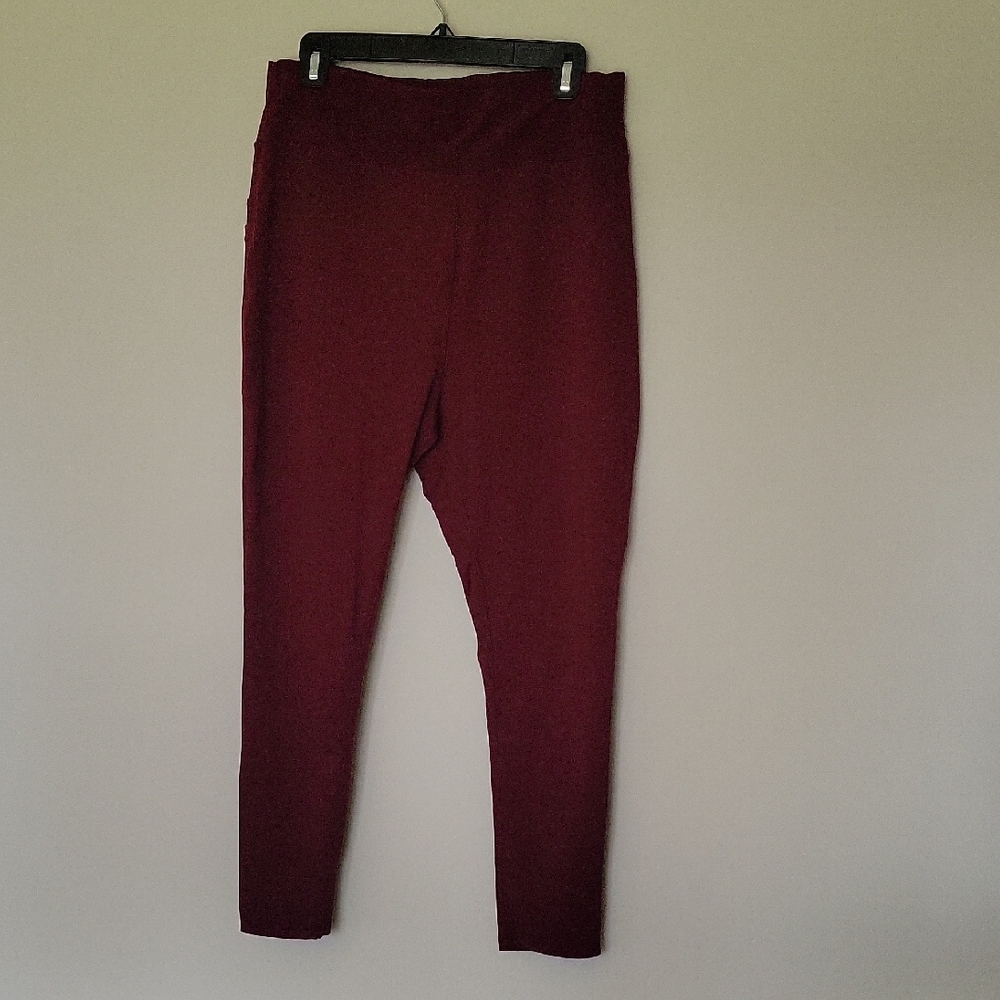 POP Fit Deep Red Leggings